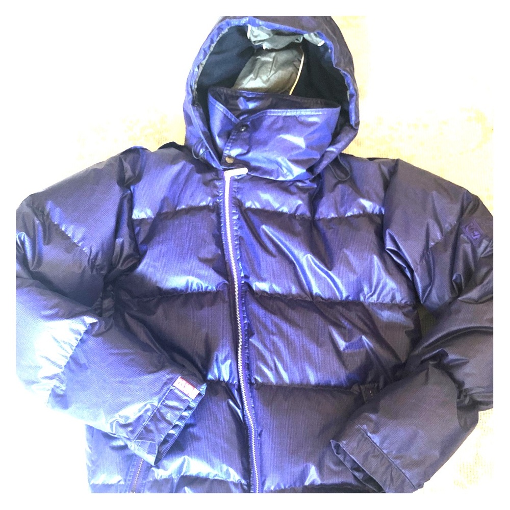 WORN ONCE. BONFIRE SNOWBOARDING JACKET.